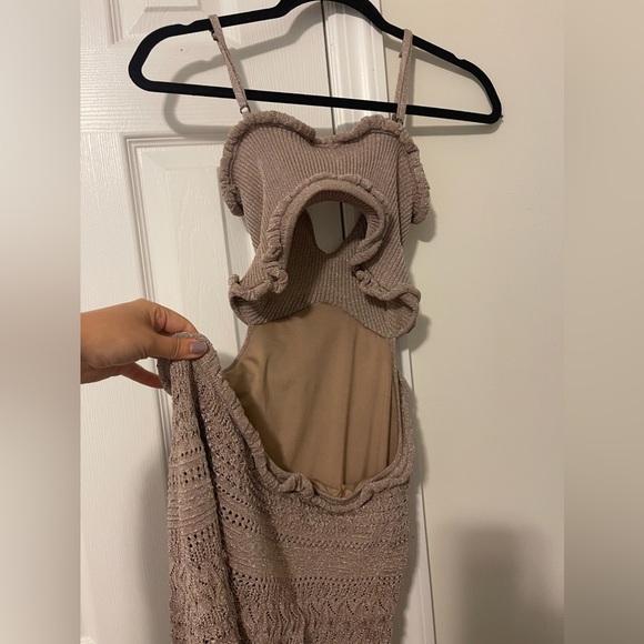 MISA Skye cut out dress - Picture 4 of 6